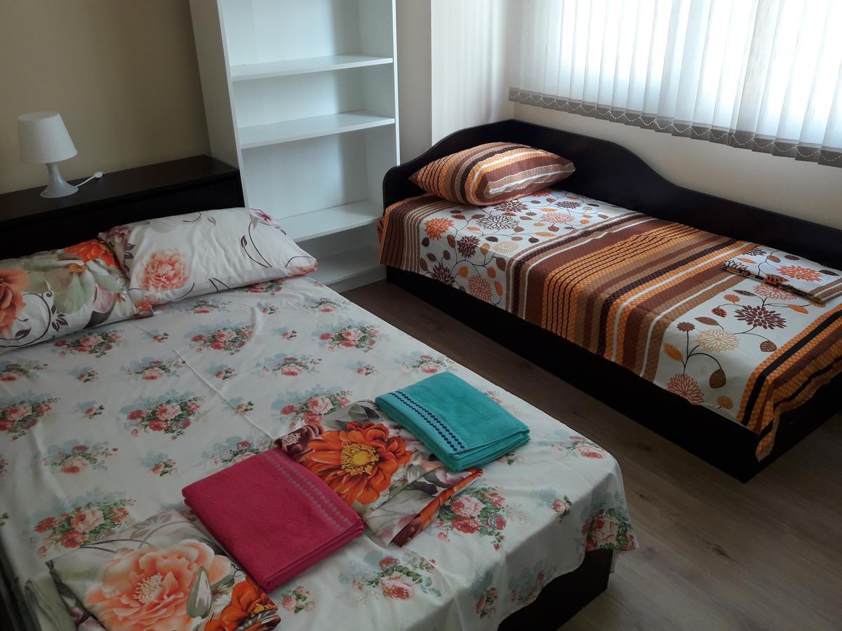 Guest House Mania Sofia Extérieur photo